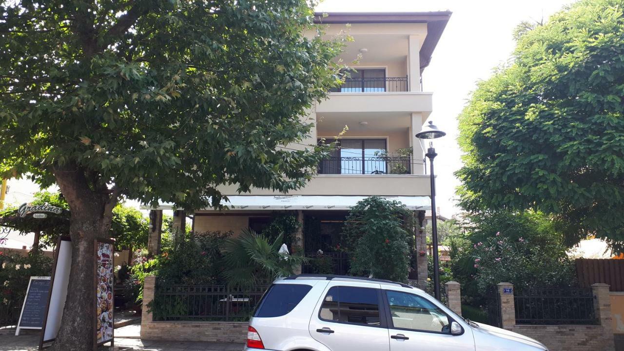 Gradina Hotel Cernomoreț Exterior foto